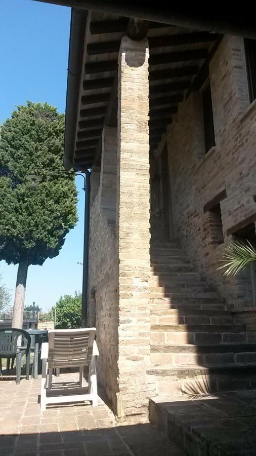 Il Poggio Villa Mombaroccio Exterior photo