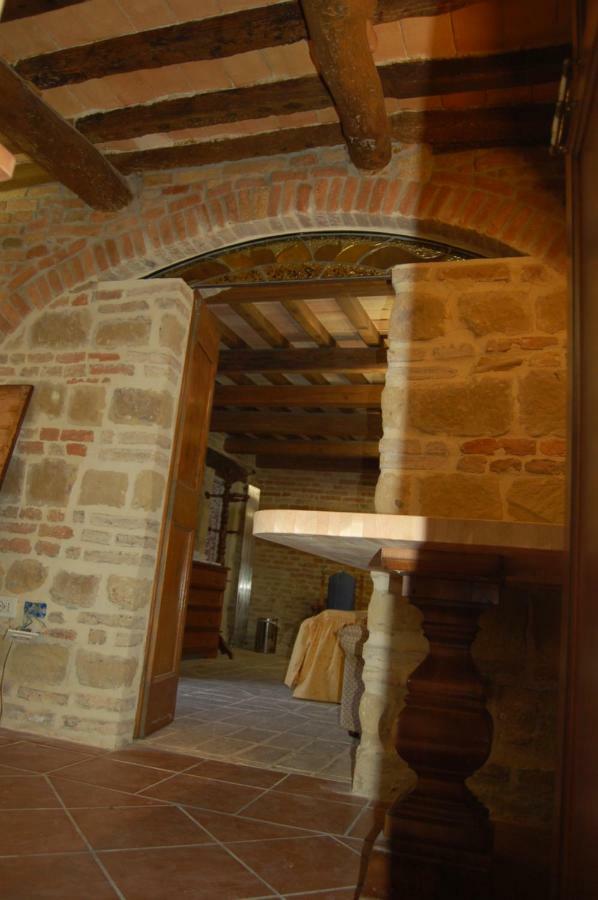 Il Poggio Villa Mombaroccio Exterior photo
